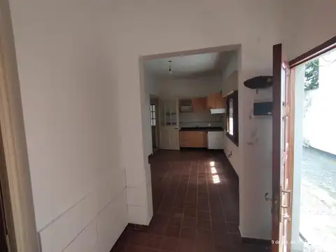 Depto Tipo Casa en Alquiler en Castelar Norte, $ 850.000