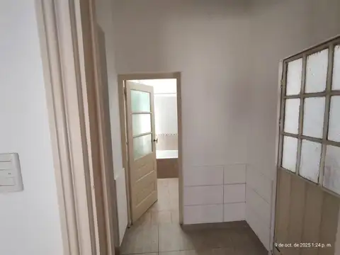Depto Tipo Casa en Alquiler con 1 cochera