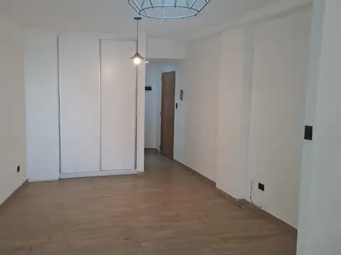 CABALLITO | MONOAMBIENTE CON BALCON