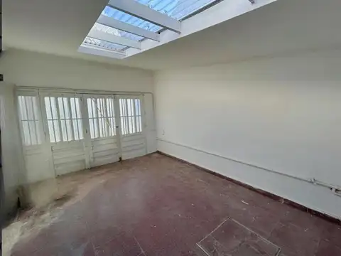 Venta Casa 3 amb c/ dependencia Garage Pompeya