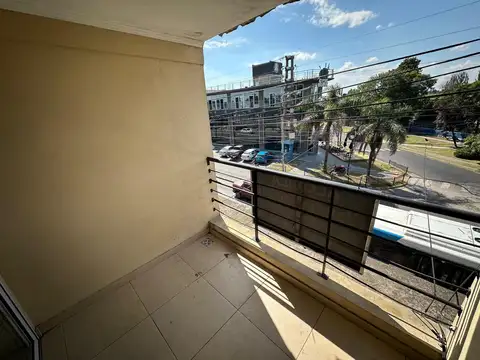 Republica Argentina 1400