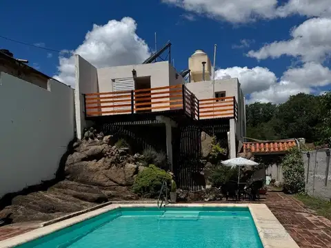 VENTA 2 CASA EN VILLA CARLOS PAZ, CORDOBA