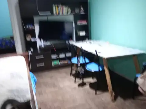 DEPARTAMENTO 3 AMBIENTES LATERAL