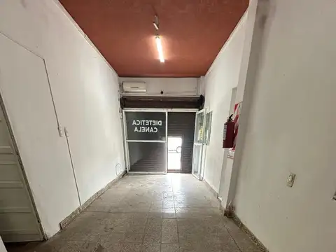 Hipólito Irigoyen al 2708