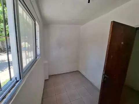Se vende casa y departamento en Villa Bustos- Santa Maria