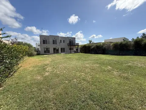 Casa en Venta en San Matias, USD 248.000