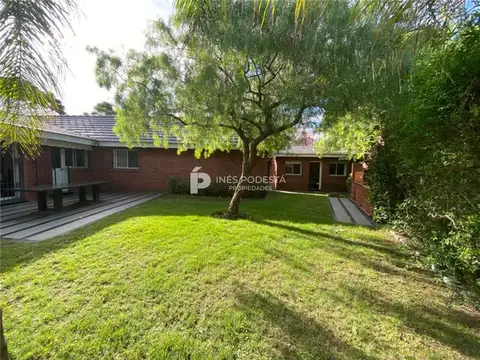Casa en Alquiler de 4 dormitorios