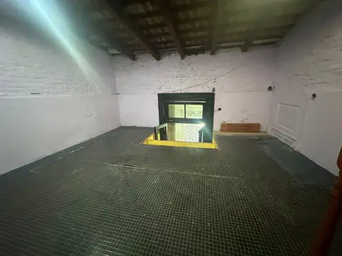 Depto Tipo Casa 5 ambientes con 2 baños