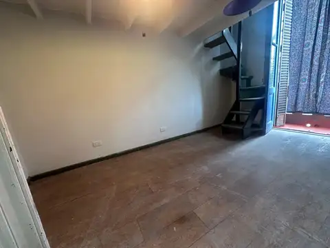 Depto Tipo Casa en Venta de 5 ambientes