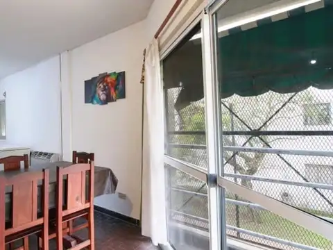 Ricardo Rojas 300