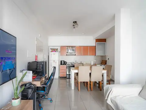 Departamento en venta de 2 ambientes con Patio en Tapiales