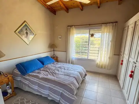 Casa en Venta con 4 cocheras