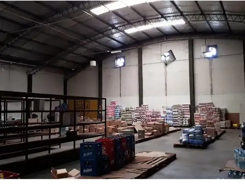 EXCELENTE Y AMPLIO GALPON EN SAN ANDRES