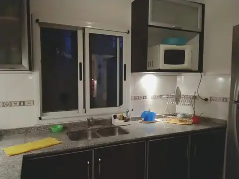 Departamento en Venta en Ezpeleta Este, USD 120.000