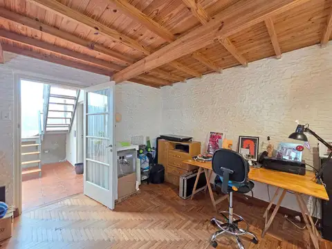 Depto Tipo Casa en Venta con 1 cocheras