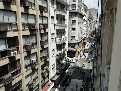 Oficina en Alquiler con 1 cochera