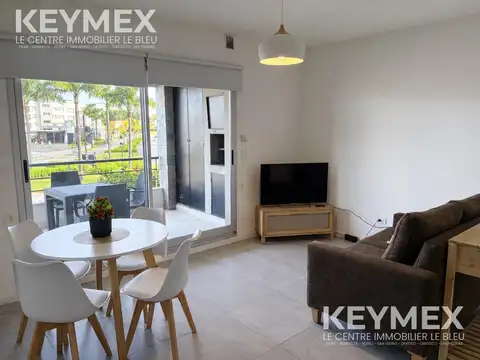 Departamento en Alquiler con 1 cocheras