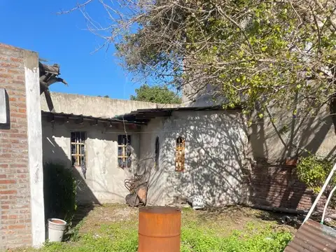 Casa en Venta 3 ambientes en Berazategui