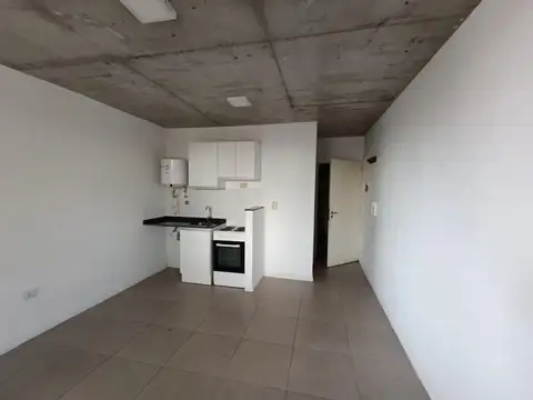 Departamento en Alquiler en Luis Agote, $ 340.000