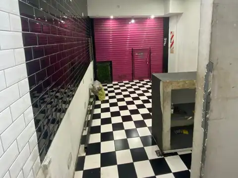 Local en Alquiler en Morón Sur, $ 800.000