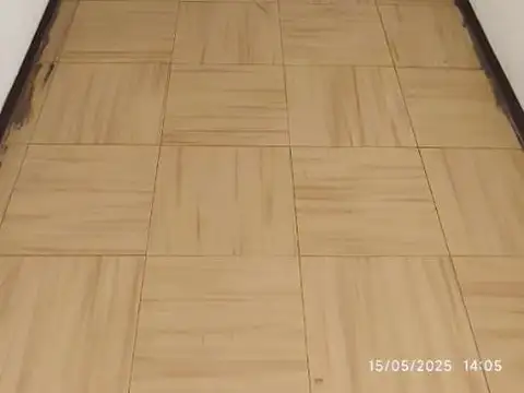 Departamento 5 ambientes con 1 baño