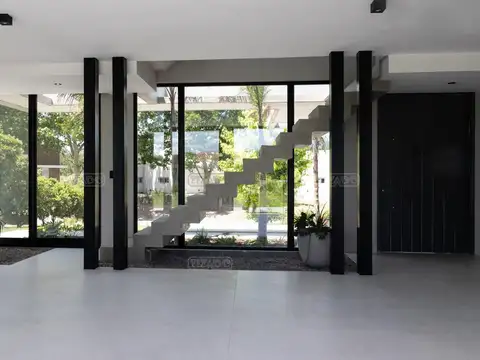 Casa en Venta al Oeste