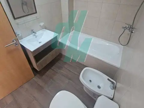 Departamento en Alquiler con 1 cocheras