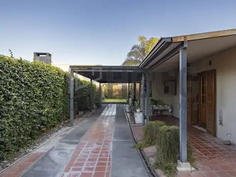 Casa en Venta en San Antonio de Areco, USD 140.000