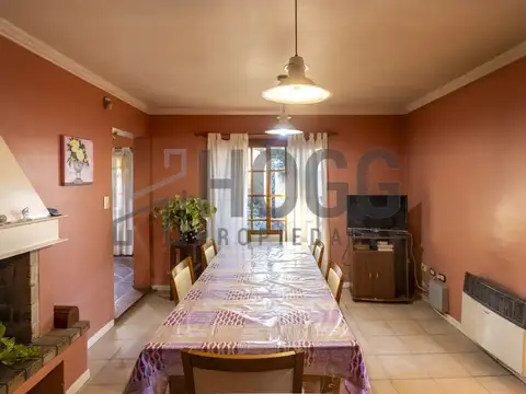 San Antonio de Areco - Casa 3 dorm con quincho y jardin