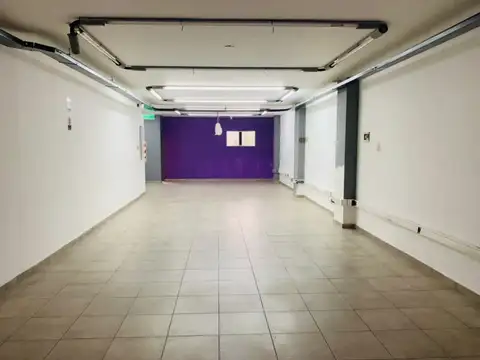 *OFICINA DE 180 M2 CUB. *SALON PRINCIPAL, 3 DESPACHOS, 2 BAÑOS Y COCINA  *GARANTIA PROPIETARIA