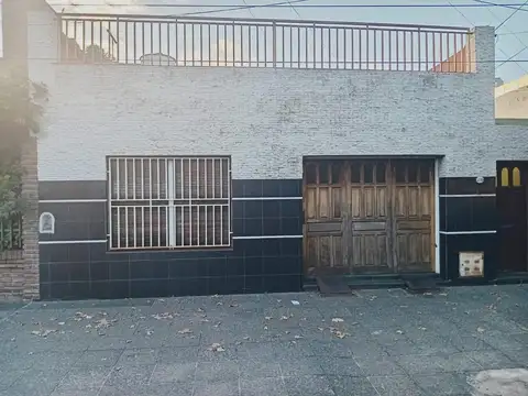 Ph 3 ambientes en venta en Ciudadela