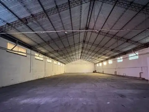 Galpon en Venta en Zárate, USD 498.000