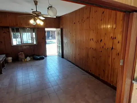 Depto tipo CASA EN VENTA - POSADAS AL 2600, LANÚS ESTE