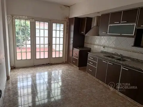 Depto Tipo Casa en Alquiler al Este