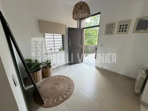 Casa en Venta en Vicente Lopez, USD 490.000