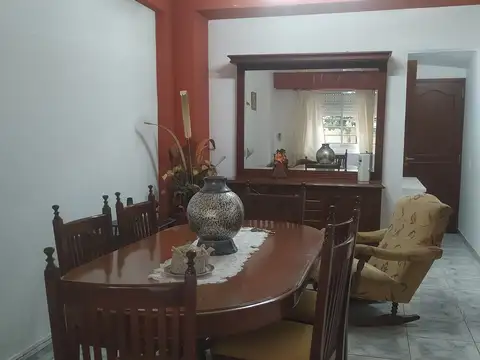 1 dormitorio con patio en PB barrio Ntra. Sra. de Lourdes