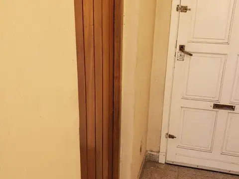 VENTA CASA APTA CREDITO A PASOS 12 DE OCTUBRE Y CALCHAQUI