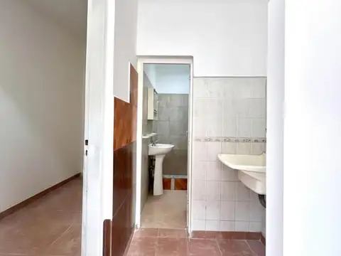 Depto Tipo Casa en Alquiler de 2 ambientes