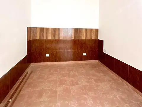 PH 2 amb en alquiler con patio - Llavallol