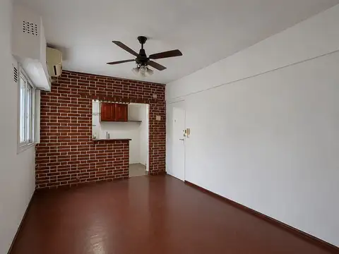 Venta de Departamento de 2 Ambientes APTO CRÉDITO en Villa Luro
