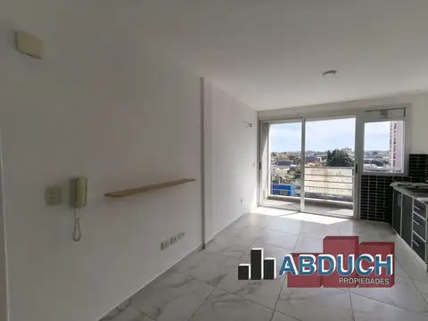 VIDAL 3300, Piso 5