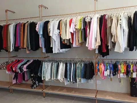 Se vende Fondo de comercio