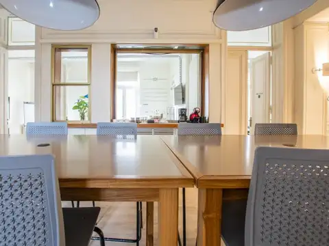OFICINAS EN VENTA VIAMONTE ESQUINA FLORIDA
