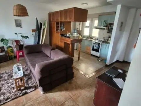 Departamento en Alquiler en Adrogue, $ 600.000