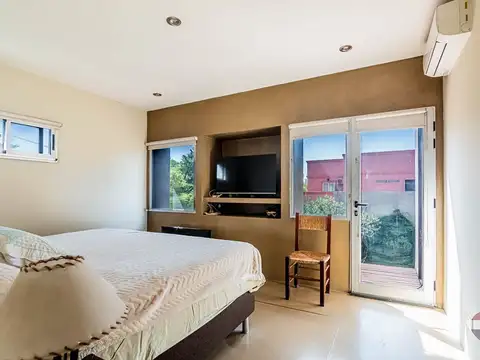 Casa en Venta en City Bell, USD 265.000