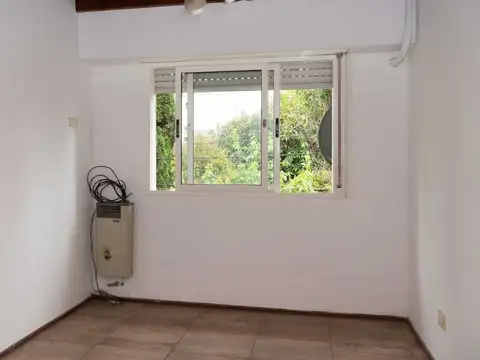 Departamento 4 ambientes con 1 baño