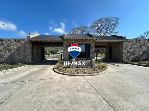 VENTA TERRENO EN BARRIO CERRADO EL RETIRO 1006M2