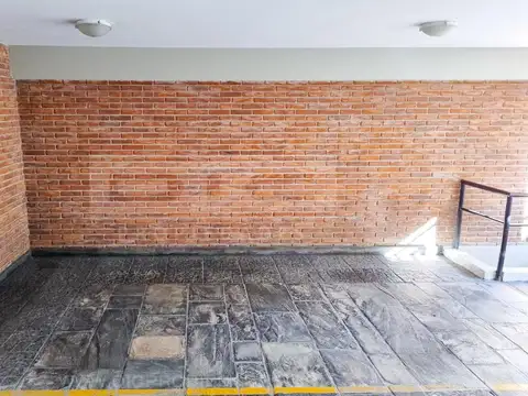 Cochera Venta - Mart.-Santa Fe/Fleming