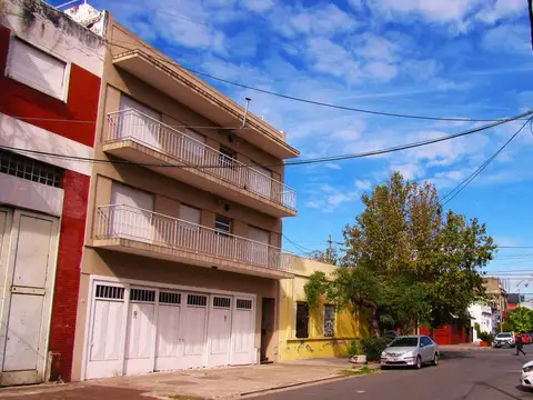 Departamento 3amb con balcòn y patio Avellaneda
