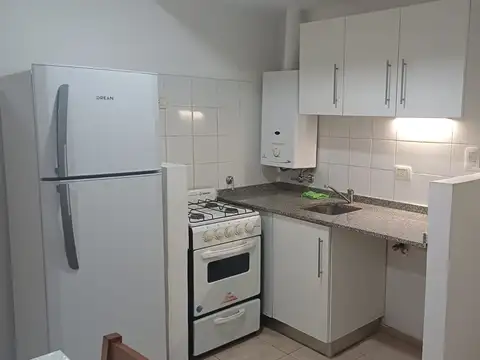 Departamento en Alquiler en Rosario, $ 470.000